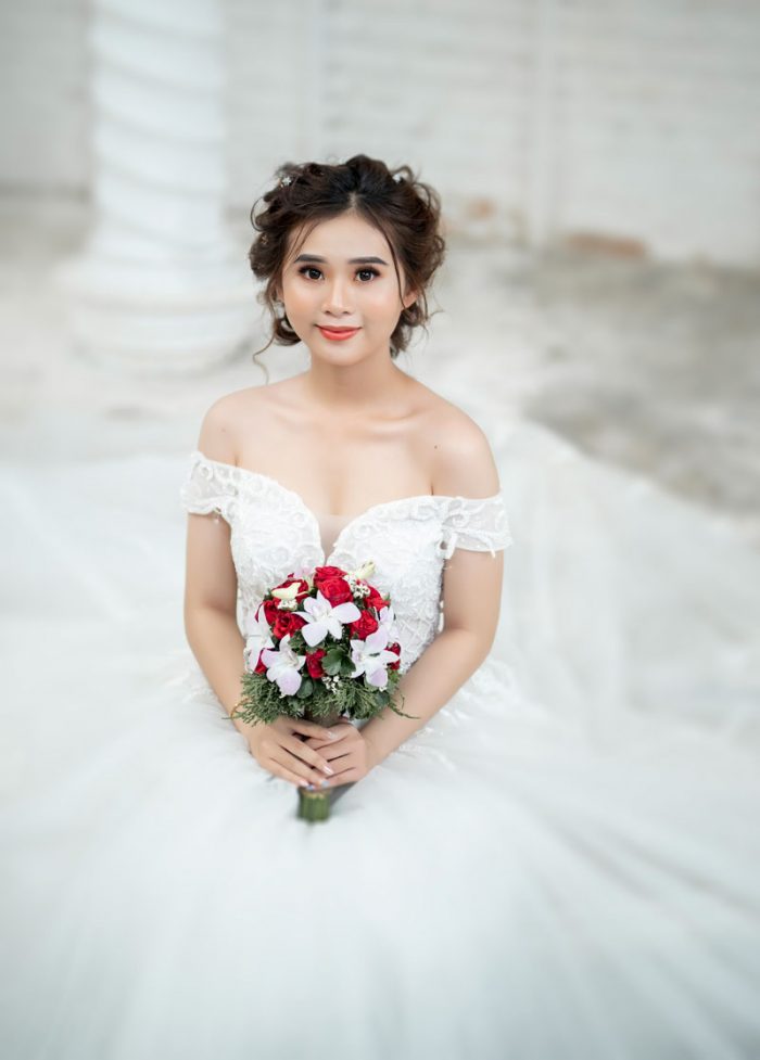 Những Album chụp ảnh cô dâu đơn đẹp nhất  Nui Wedding